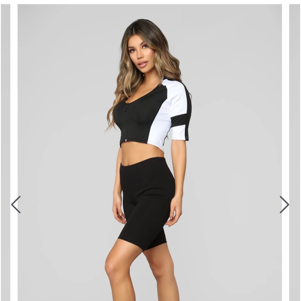 Fashion Nova Black and White Athletic Top